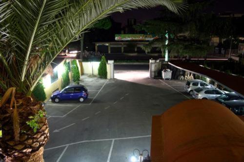 Meridiano Hotel Napoli Bagian luar foto