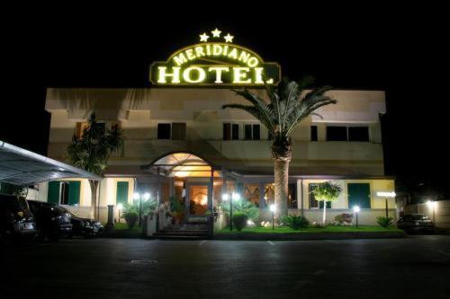Meridiano Hotel Napoli Bagian luar foto